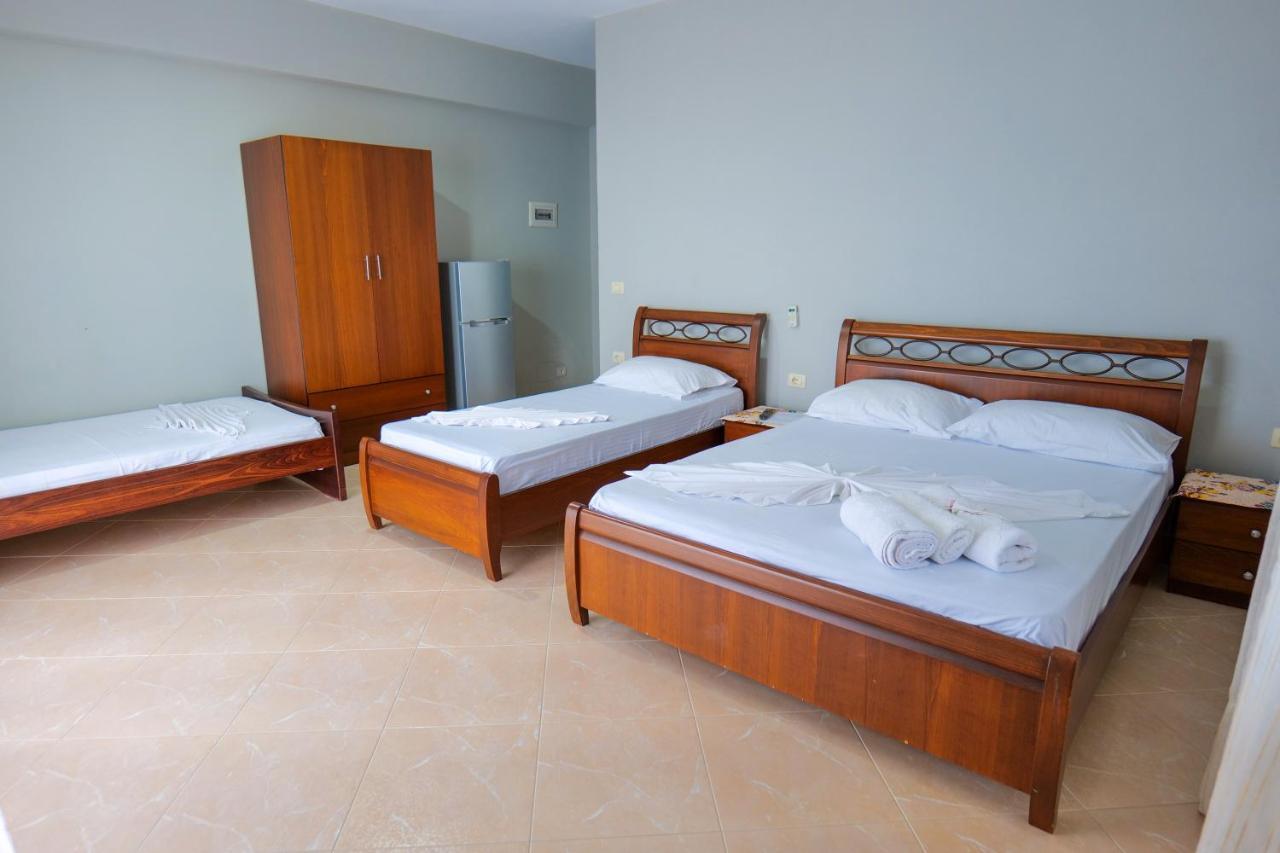 בורש White Hotel מראה חיצוני תמונה
